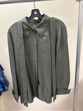 Lafayette 148 New York Olive Green Circular-Print Button-Down Shirt